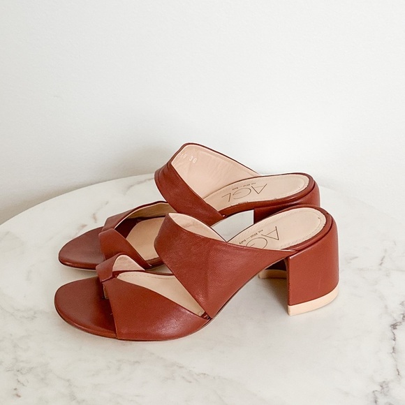 AGL NEW Moon Thong Sandal Size 36 6 - Picture 4 of 6